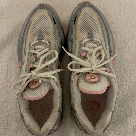 Adidas Women’s Sneakers - Picture 1 of 6